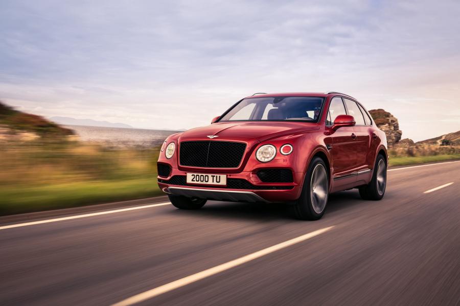  Bentley Bentayga V8 2018 года  (WW) (фото 1 из 49)